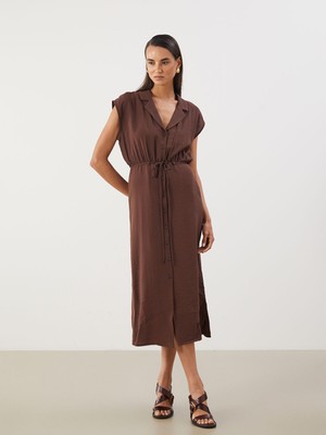 Lc Waikiki Yeni Sezon Beli Kuşaklı Büzglü Gömlek Elbise