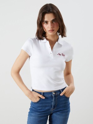 Lc Waikiki Yeni Sezon Polo Yaka New York Nakışlı Kadın Tişört