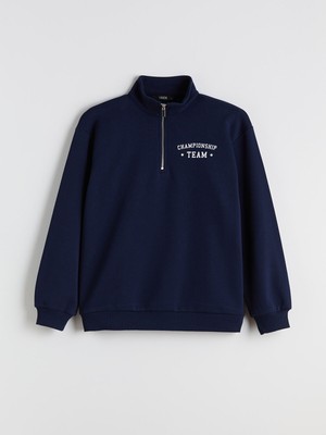 Lc Waikiki Yeni Sezon Dik Yaka Baskılı Oversize Kadın Kalın Sweatshirt