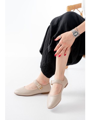 2606 Bej Baretli Günlük Bayan Ayakkabı