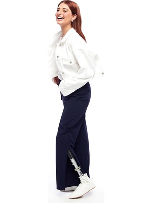 Lc Waikiki Yeni Sezon Beli Lastikli Standart Fit Kadın Pantolon