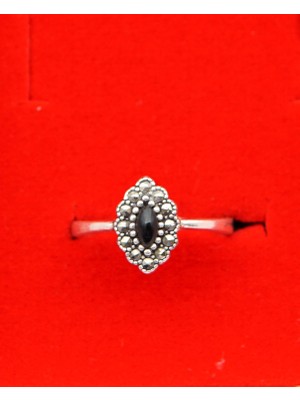 925 Ayar Kadın Gümüş Oltu Taşı Yüzük SY00046