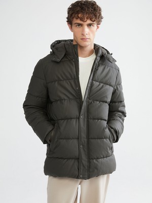 Lc Waikiki Yeni Sezon Rahat Kalıp Kapüşonlu Erkek Şişme Mont