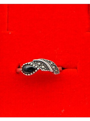 925 Ayar Kadın Gümüş Oltu Taşı Yüzük SY00045