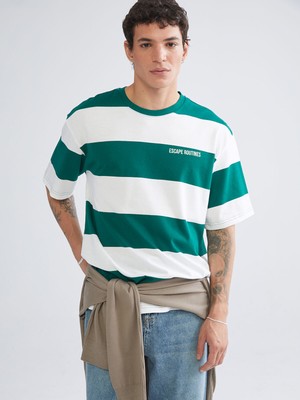 Lc Waikiki Yeni Sezon Bisiklet Yaka Çizgili Penye Erkek Tişört