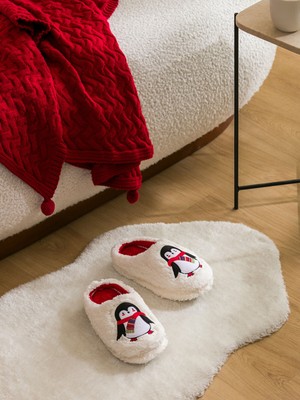 Lc Waikiki Yeni Sezon Nakışlı Pelüş Kadın Ev Terliği