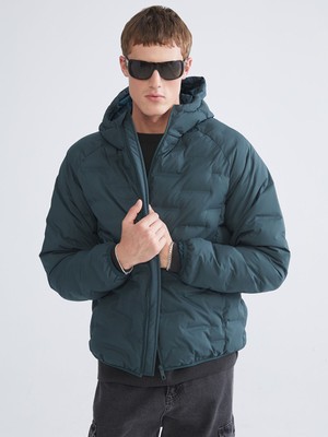 Lc Waikiki Yeni Sezon Slim Fit Kapüşonlu Erkek Şişme Mont