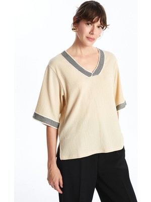 Lc Waikiki Yeni Sezon V Yaka Desenli Oversize Dokulu Kadın Bluz