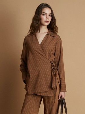 Lc Waikiki Yeni Sezon Çizgili Bağlamalı Kadın Gömlek