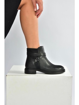 V973599009 Siyah Alçak Topuklu Kadın Bot