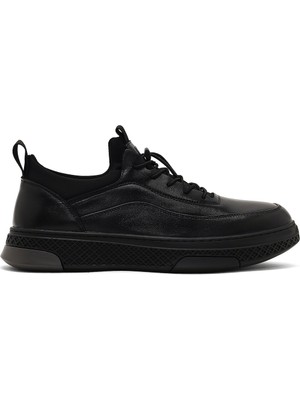 Erkek Siyah Bağcıklı Kalın Tabanlı Deri Sneaker 25WFD697218