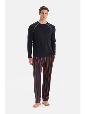 Lacivert Dikiş Detaylı Bisiklet Yaka Termal Tişört Pantolon Pijama Takımı