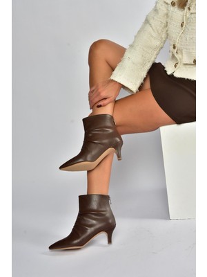 V572124409 Kahverengi Alçak Topuklu Kadın Bot