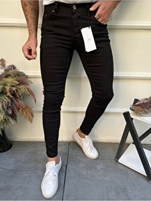 Enerjin Erkek Skinny Fit Likralı Pantolon Düz Black Pamuklu Kumaşla Şık ve Rahat Model