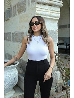 Havoş Kadın M Beden Beyaz Halter Yaka Fitilli Atlet Nefes Alabilir Örme Kumaş