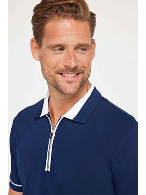 Erkek Slim Fit Dar Kesim %100 Pamuk Düz Pike Fermuarlı Lacivert Polo Yaka Tişört