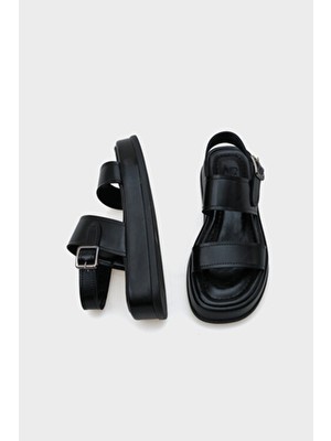Capone Outfitters Marris Kadın Sandalet Suni Deri Tek Bantlı Düz Topuklu Konfor Özellikli Tasarım
