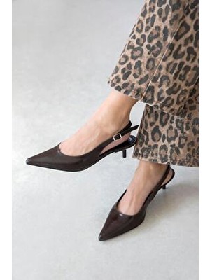 Cuesta Kadın Topuklu Kırışık Deri Ayakkabı Kahve