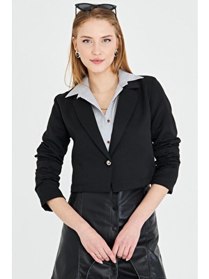 Kadın Siyah Tek Düğmeli Crop Ceket ARM-23Y001064