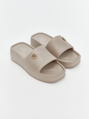 Lc Waikiki Yeni Sezon Kelebek Figürlü Kadın Terlik