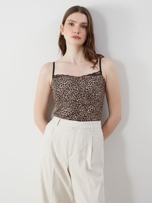 Lc Waikiki Yeni Sezon Kare Yaka Leopar Desenli Crop Kadın Bluz