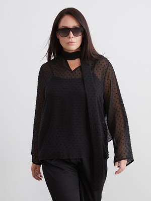 Lc Waikiki Yeni Sezon Şal Yaka Puantiyeli Şifon Bluz ve Atlet