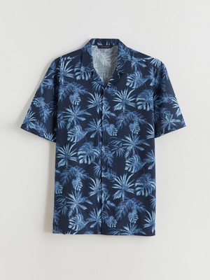 Lc Waikiki Yeni Sezon Regular Fit Resort Yaka Kısa Kollu Desenli Poplin Erkek Gömlek