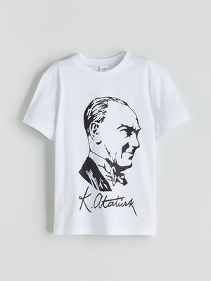 Lc Waikiki Yeni Sezon Bisiklet Yaka Atatürk Baskılı Erkek Çocuk Tişört