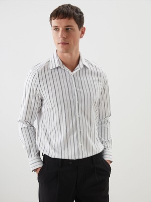 Lc Waikiki Yeni Sezon Slim Fit Uzun Kollu Çizgili Erkek Gömlek