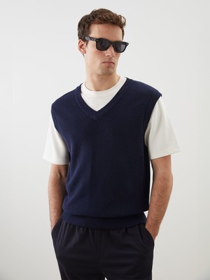 Lc Waikiki Yeni Sezon Standart Kalıp V Yaka Erkek Triko Süveter