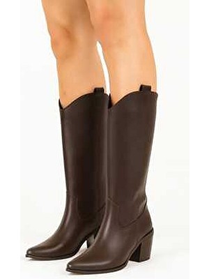 Poteen Ptn Bonvex Kadın Çizme Suni Deri Malzemeden Orta Kalın Topuklu Kahverengi Şık Tasarım