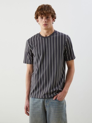 Lc Waikiki Yeni Sezon Bisiklet Yaka Çizgili Erkek Tişört