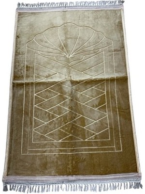 Lüks Kalın Yumuşak Peluş Seccade Kaymaz Taban Hediyelik