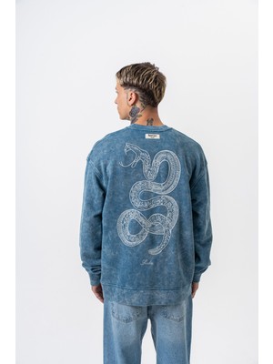 Erkek Snake Nakışlı Yıkamalı Bisiklet Yaka Oversize Sweatshirt Petrol