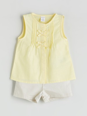 Lc Waikiki Yeni Sezon Fiyonklu Kız Bebek Bluz ve Şort 2'li