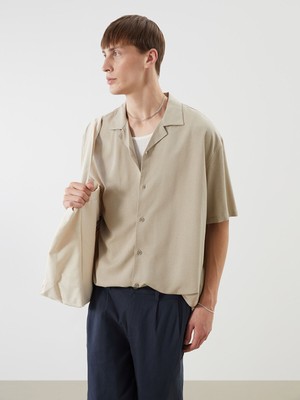 Lc Waikiki Yeni Sezon Rahat Kalıp Resort Yaka Kısa Kollu Keten Karışımlı Erkek Gömlek