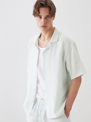 Lc Waikiki Yeni Sezon Resort Yaka Kısa Kollu Müslin Erkek Gömlek