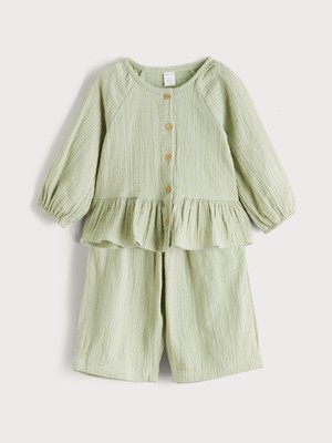 Lc Waikiki Yeni Sezon Bisiklet Yaka Kız Bebek Müslin Gömlek ve Pantolon