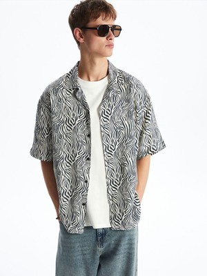 Lc Waikiki Yeni Sezon Rahat Kalıp Kısa Kollu Desenli Viskon Erkek Gömlek
