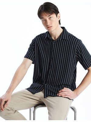 Lc Waikiki Yeni Sezon Regular Fit Kısa Kollu Çizgili Erkek Gömlek