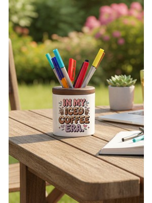 In My Iced Coffee Era Baskılı Seramik Kalemlik Masaüstü Düzenleyici