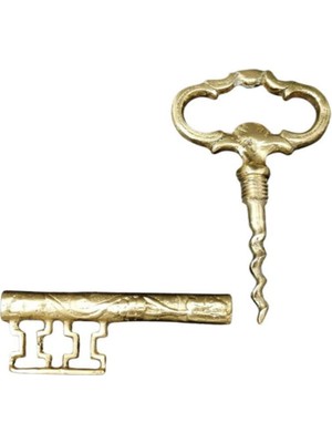 Pirinç Döküm Anahtar Duvar Süsü, Şık ve Modern Dekorasyon Parçası