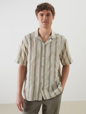 Lc Waikiki Yeni Sezon Regular Fit Kısa Kollu Çizgili Erkek Dokulu Gömlek