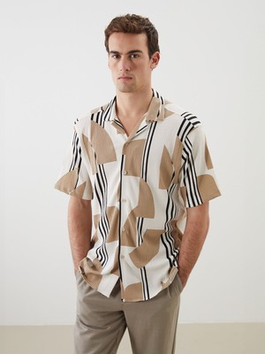 Lc Waikiki Yeni Sezon Regular Fit Kısa Kollu Desenli Erkek Gömlek