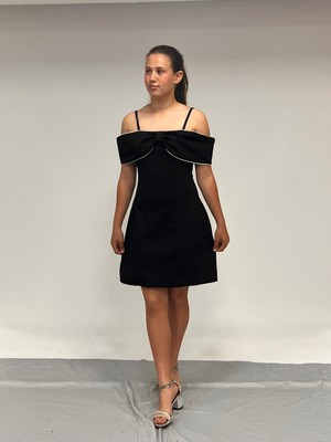 Siyah Fiyonk Detaylı Mini Abiye Elbise 10-16 Yaş