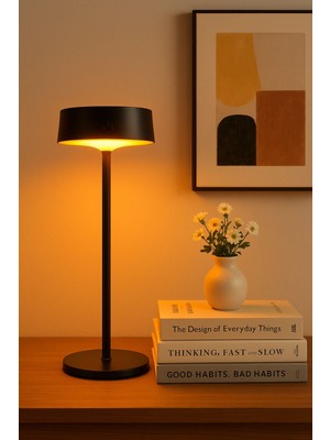 Solar Şarjlı Dokunmatik 3 Renkli Masa Lambası, Siyah, Modern ve Şık Tasarım