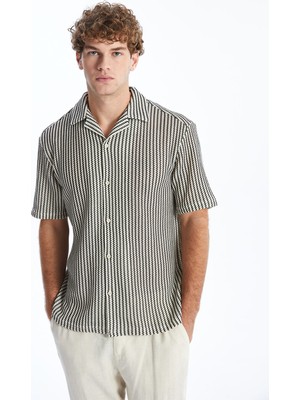Lc Waikiki Yeni Sezon Rahat Kalıp Kısa Kollu Çizgili Erkek Gömlek