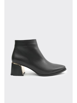 Klasik Topuklu Fermuarlı Kadın Bot