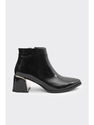 Klasik Topuklu Fermuarlı Kadın Bot