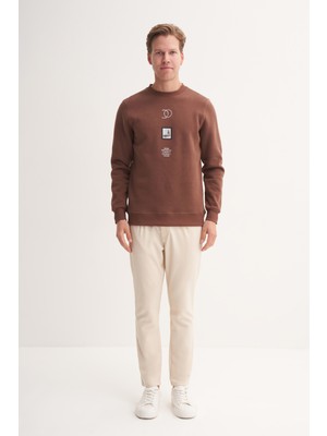 Cazador 53610 Kahverengi Erkek Bisiklet Yaka Baskılı Regular Fit Sweatshirt
